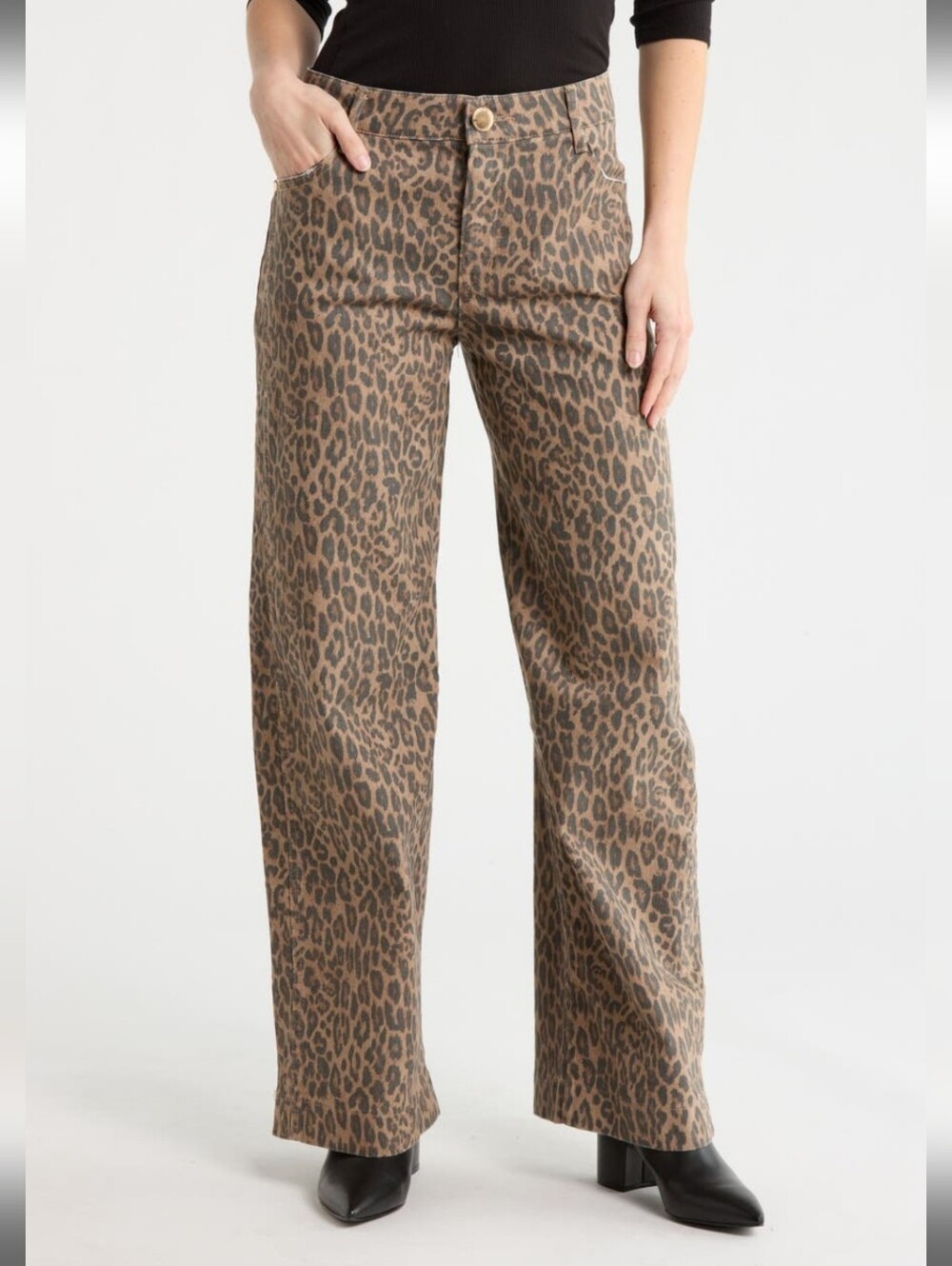 Democracy Leopard Print Wide Leg Jeans